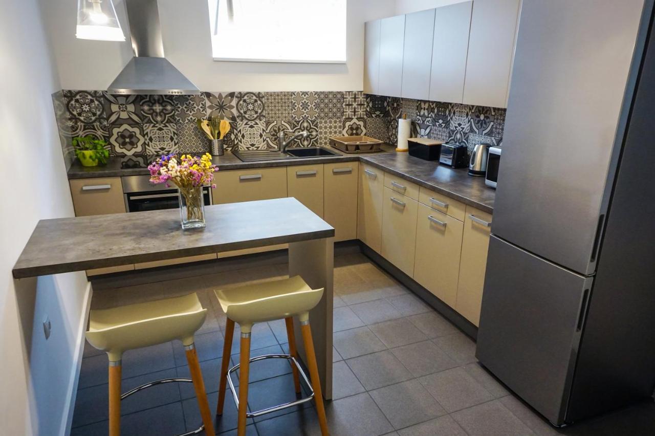 Apartment Nena Zadar Bagian luar foto